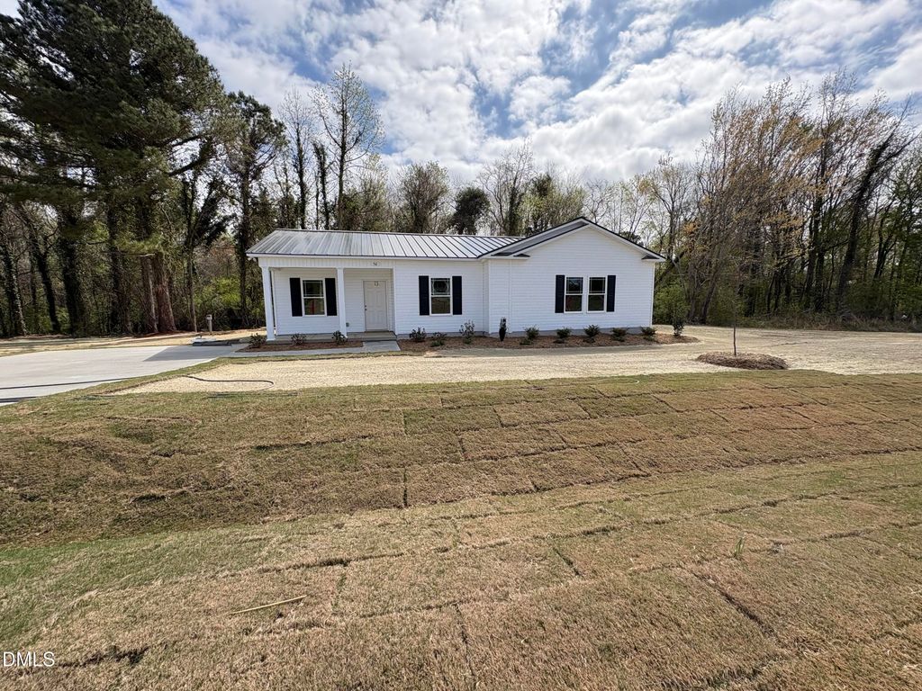 56 Jacobs Ridge Drive, Four Oaks, NC 27524