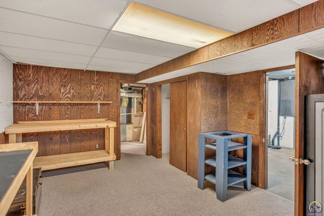 3131 SW Belle AVE, Topeka, KS 66614