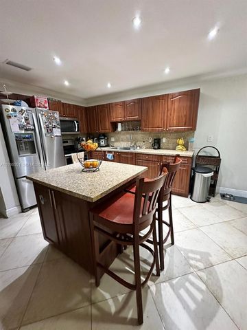 12531 NW 7th Ln 0, Miami, FL 33182