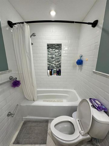 12531 NW 7th Ln 0, Miami, FL 33182