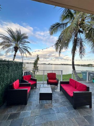 12531 NW 7th Ln 0, Miami, FL 33182