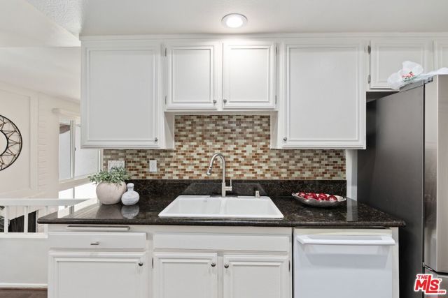 17253 Palisades Circle, Los Angeles, CA 90272