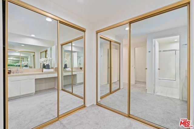 17253 Palisades Circle, Los Angeles, CA 90272