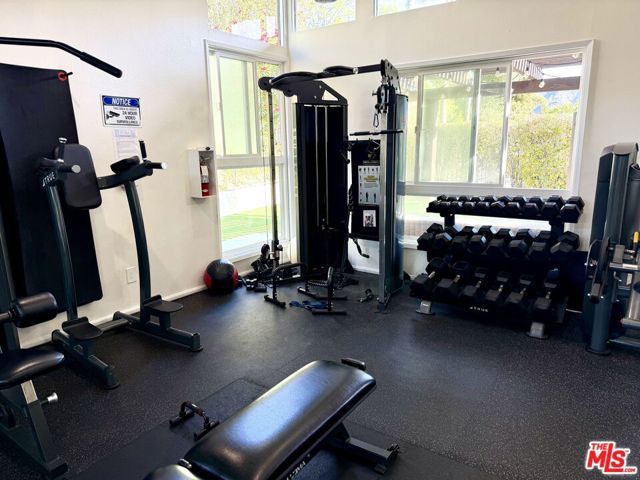 17253 Palisades Circle, Los Angeles, CA 90272