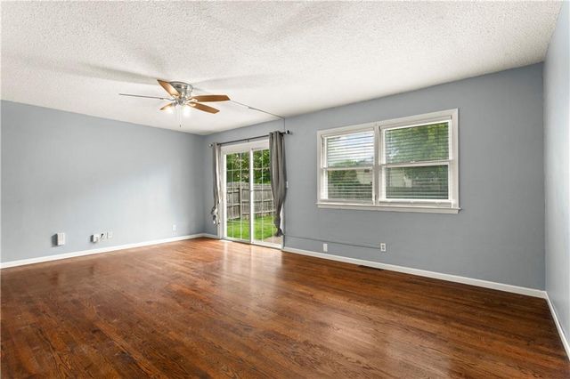 3603 Woodbury Street, Independence, MO 64055