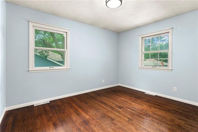 3603 Woodbury Street, Independence, MO 64055