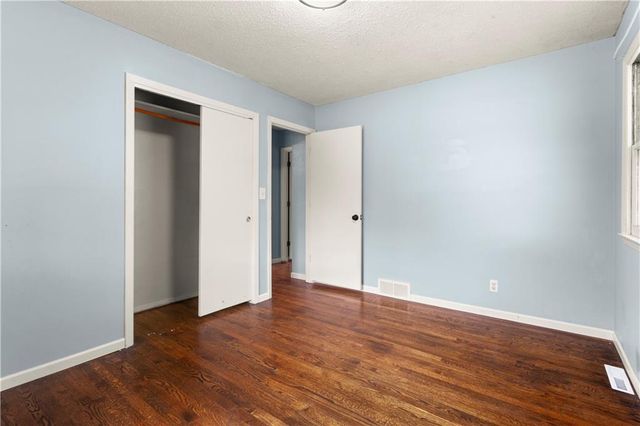 3603 Woodbury Street, Independence, MO 64055