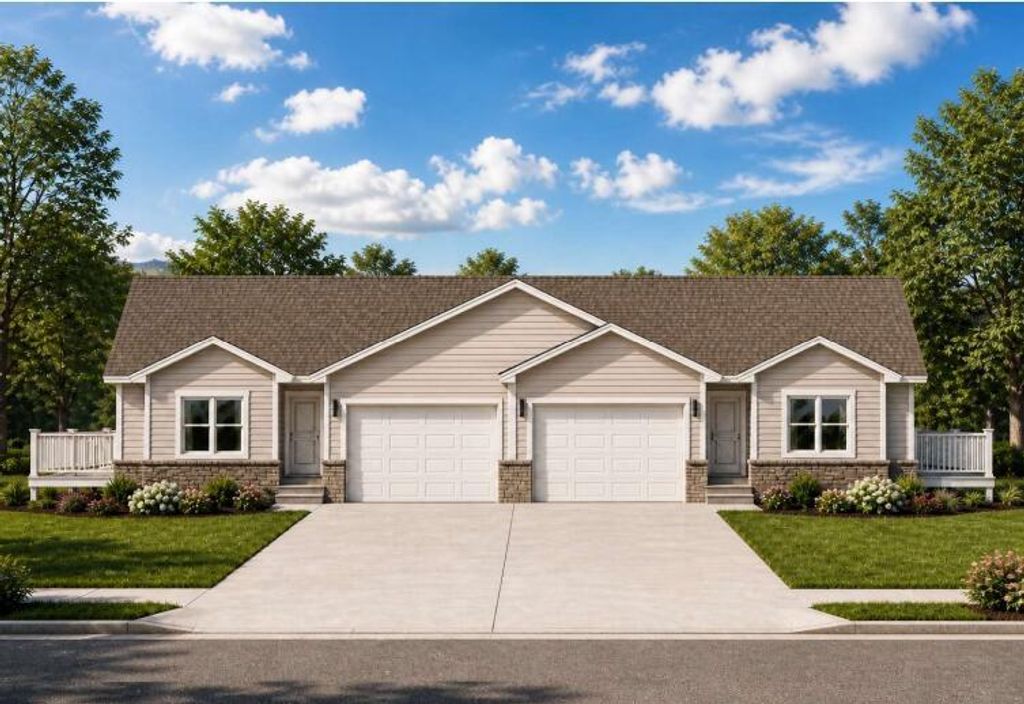 305A East Haven DRIVE, Watertown, WI 53094