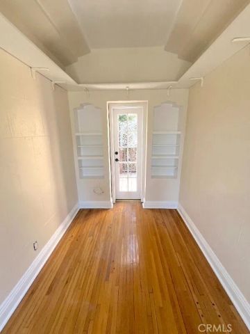 223 S Gale Drive, Beverly Hills, CA 90211