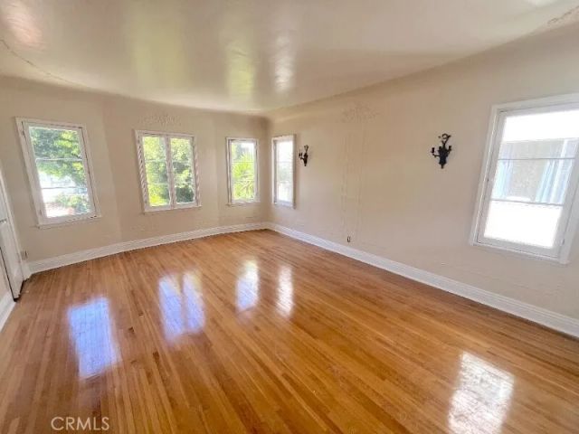 223 S Gale Drive, Beverly Hills, CA 90211
