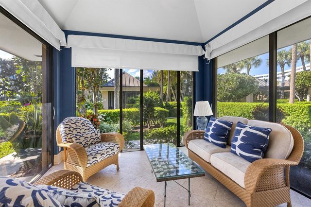 120 Sunset Avenue W 3 D, Palm Beach, FL 33480