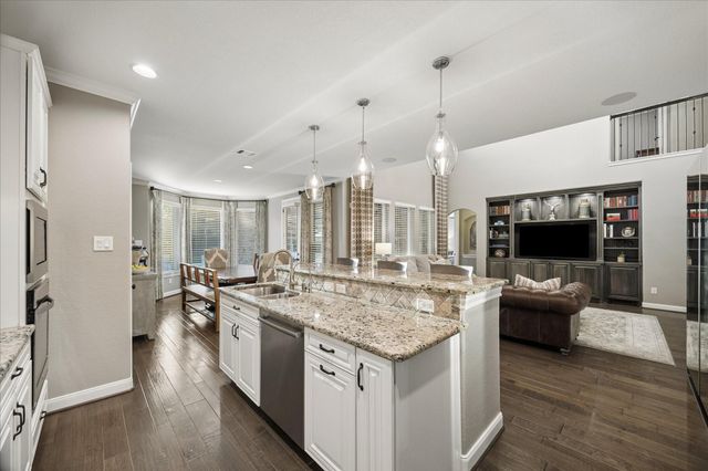 7603 Lost Pecan Way, Missouri City, TX 77459