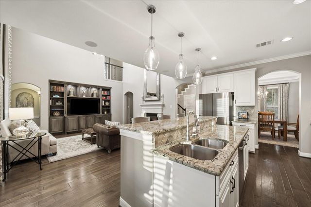 7603 Lost Pecan Way, Missouri City, TX 77459
