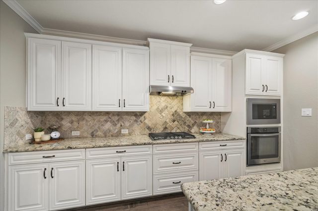 7603 Lost Pecan Way, Missouri City, TX 77459