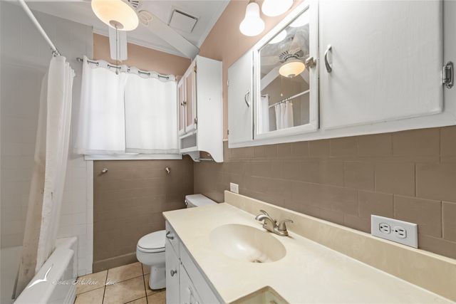 3266 College Street, Abilene, TX 79605