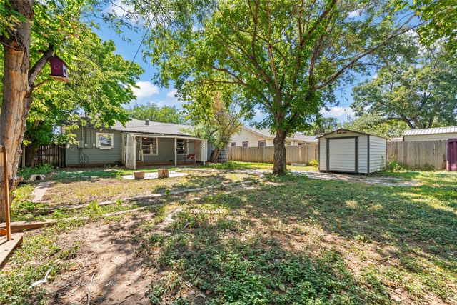3266 College Street, Abilene, TX 79605
