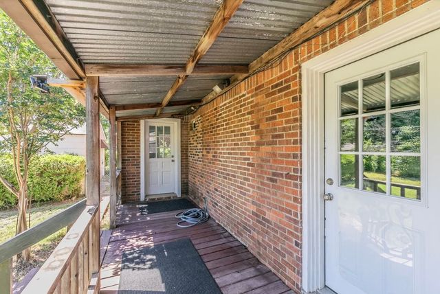3241 Sandage Avenue, Fort Worth, TX 76109