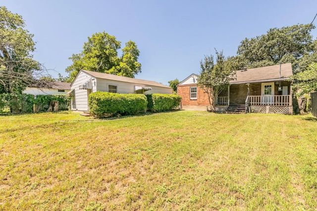 3241 Sandage Avenue, Fort Worth, TX 76109