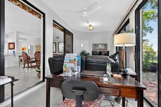 8033 Aberdeen Drive 102, Boynton Beach, FL 33472