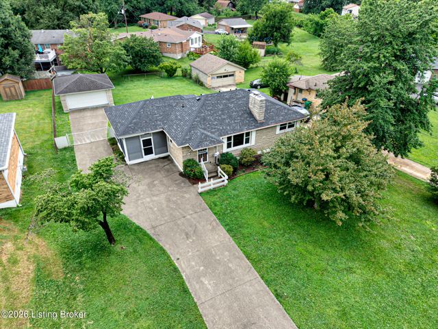1006 Elaine Dr, Louisville, KY 40219