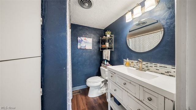 6220 Denison Boulevard, Parma Heights, OH 44130