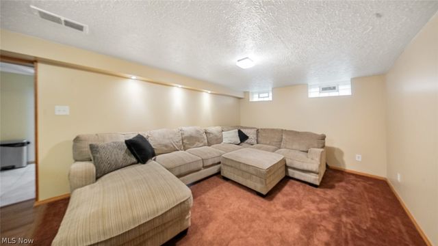 6220 Denison Boulevard, Parma Heights, OH 44130