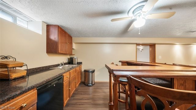 6220 Denison Boulevard, Parma Heights, OH 44130