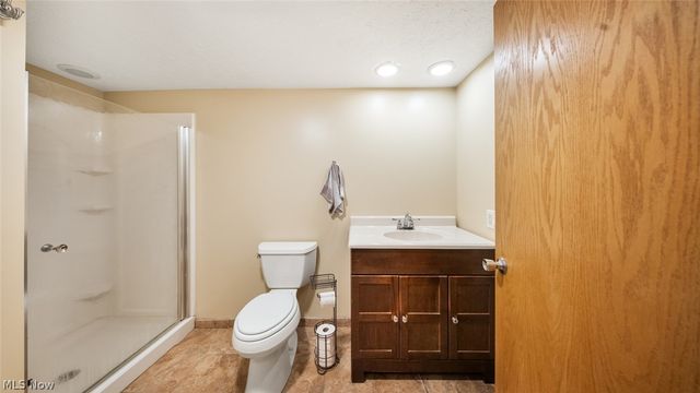 6220 Denison Boulevard, Parma Heights, OH 44130