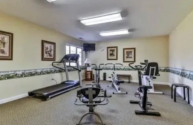 801 N McLean Boulevard 308, Elgin, IL 60123