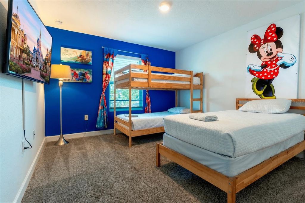 Image 23 of property listing at 650 PEBBLE BEACH DRIVE, Davenport, FL 33896