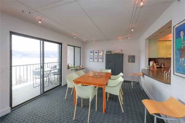 130 Cliffside Drive, South Bristol, NY 14424