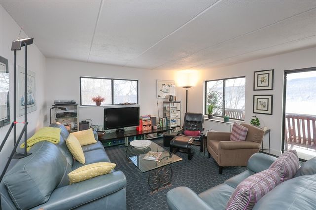 130 Cliffside Drive, South Bristol, NY 14424