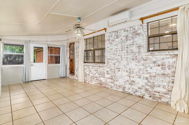 4324 Grant St, Pace, FL 32571