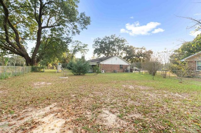 4324 Grant St, Pace, FL 32571