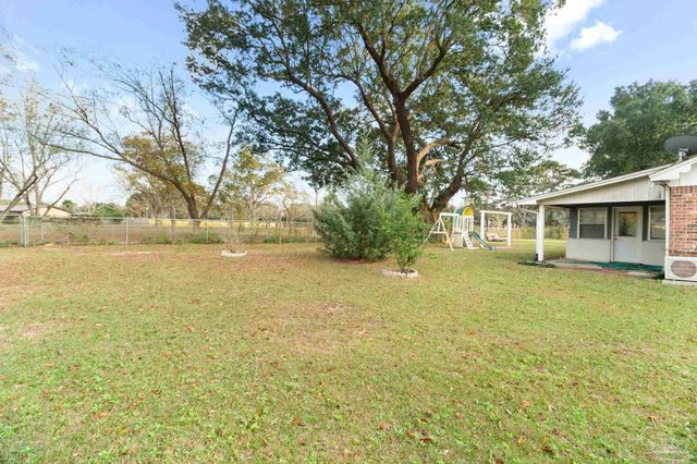 4324 Grant St, Pace, FL 32571