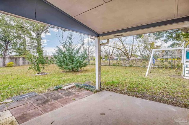 4324 Grant St, Pace, FL 32571