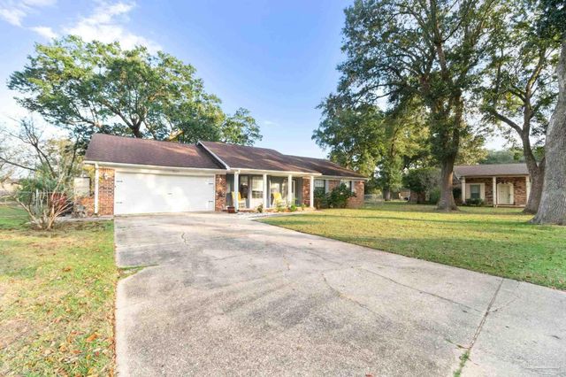 4324 Grant St, Pace, FL 32571