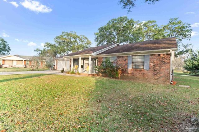 4324 Grant St, Pace, FL 32571