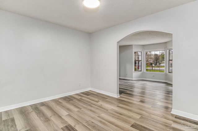 4324 Grant St, Pace, FL 32571