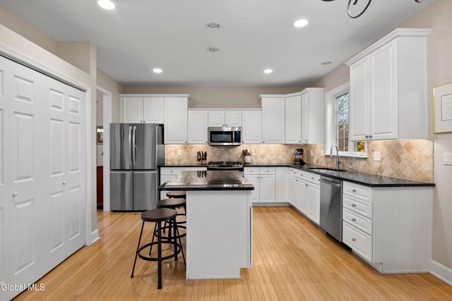 74 Moreland Drive, Halfmoon, NY 12118