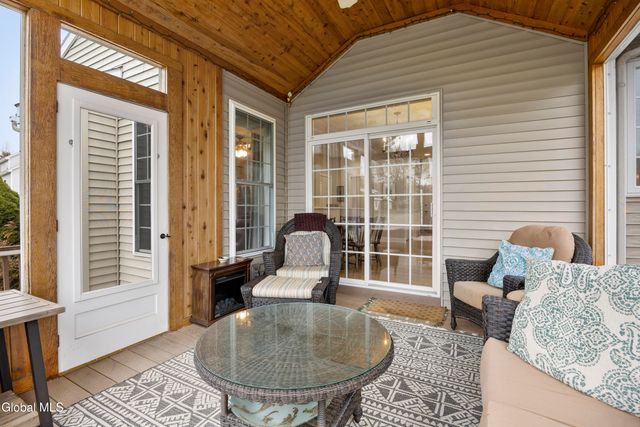 74 Moreland Drive, Halfmoon, NY 12118