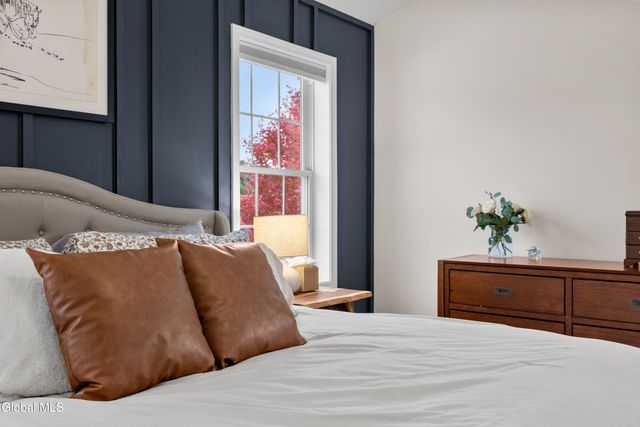 74 Moreland Drive, Halfmoon, NY 12118