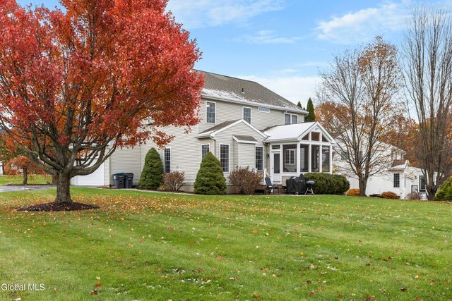 74 Moreland Drive, Halfmoon, NY 12118