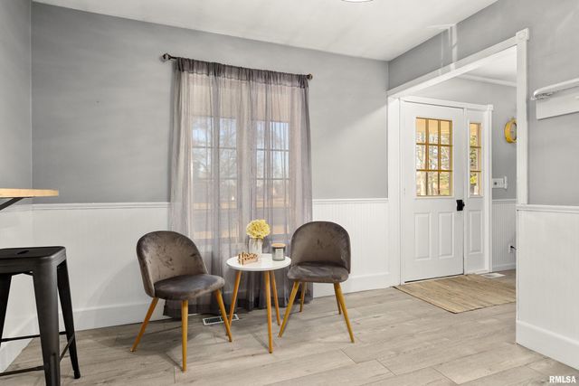 1506 KERN Road, Washington, IL 61571