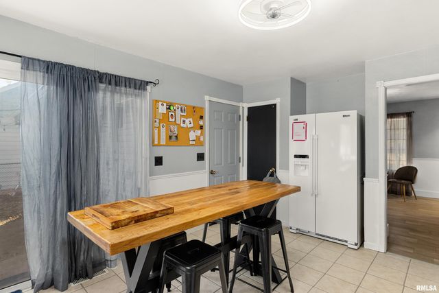 1506 KERN Road, Washington, IL 61571