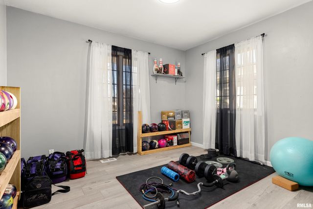 1506 KERN Road, Washington, IL 61571