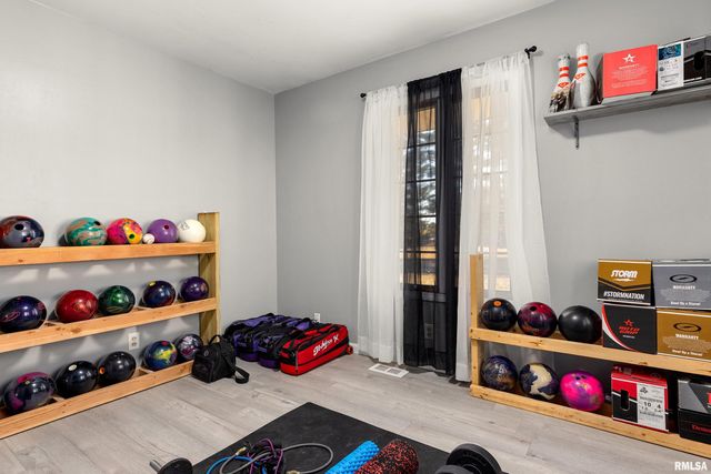 1506 KERN Road, Washington, IL 61571