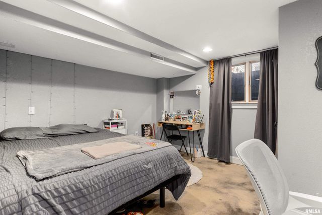 1506 KERN Road, Washington, IL 61571