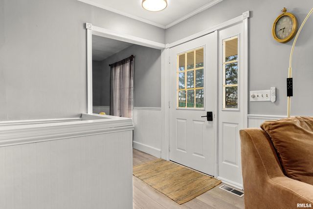 1506 KERN Road, Washington, IL 61571