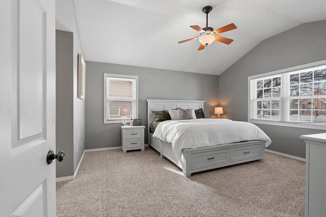 654 W ROCK RIVER CIRCLE, De Pere, WI 54115